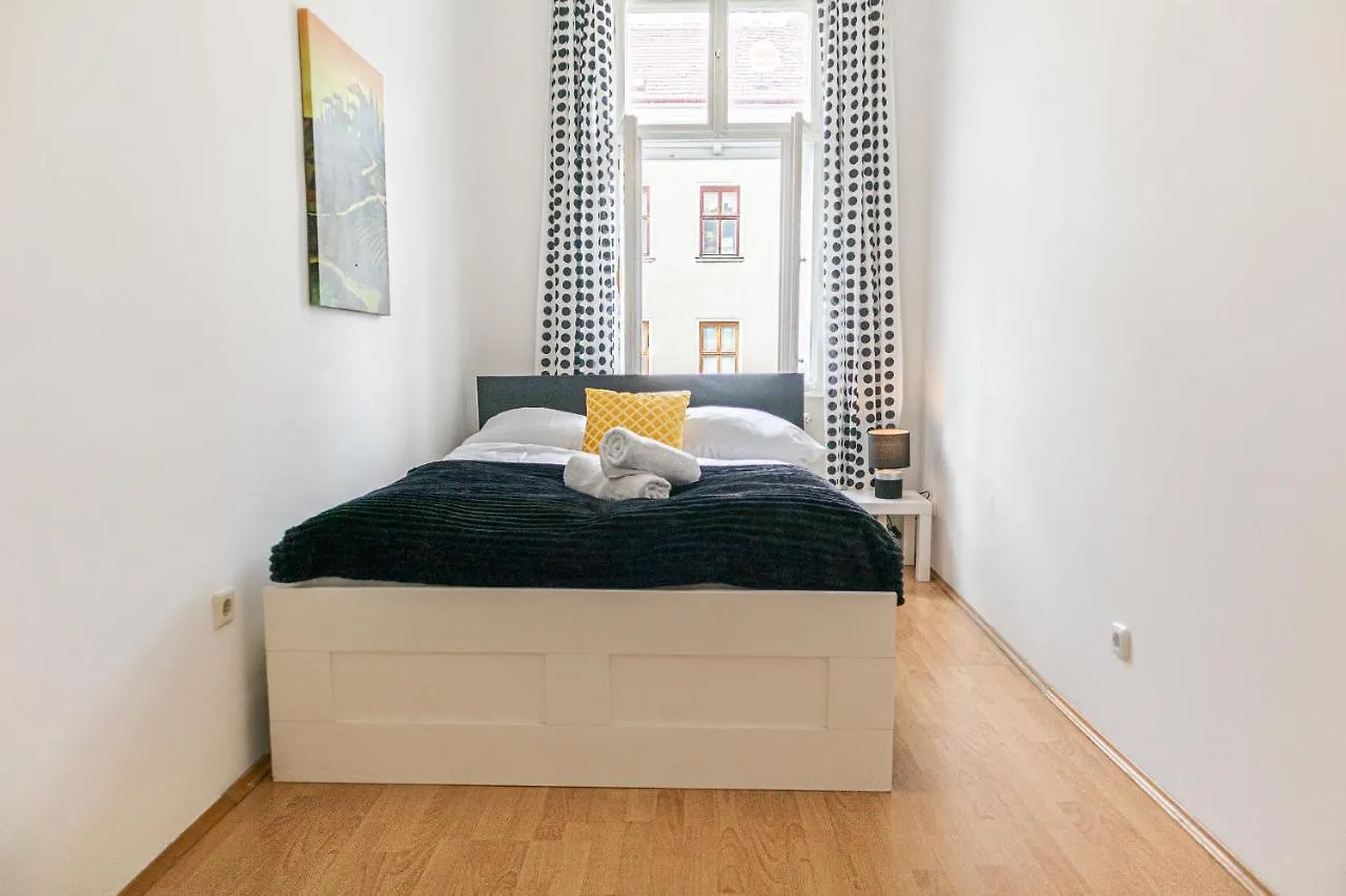 Typical 2Br Viennese Apartment Wiener Stadthalle Vienna