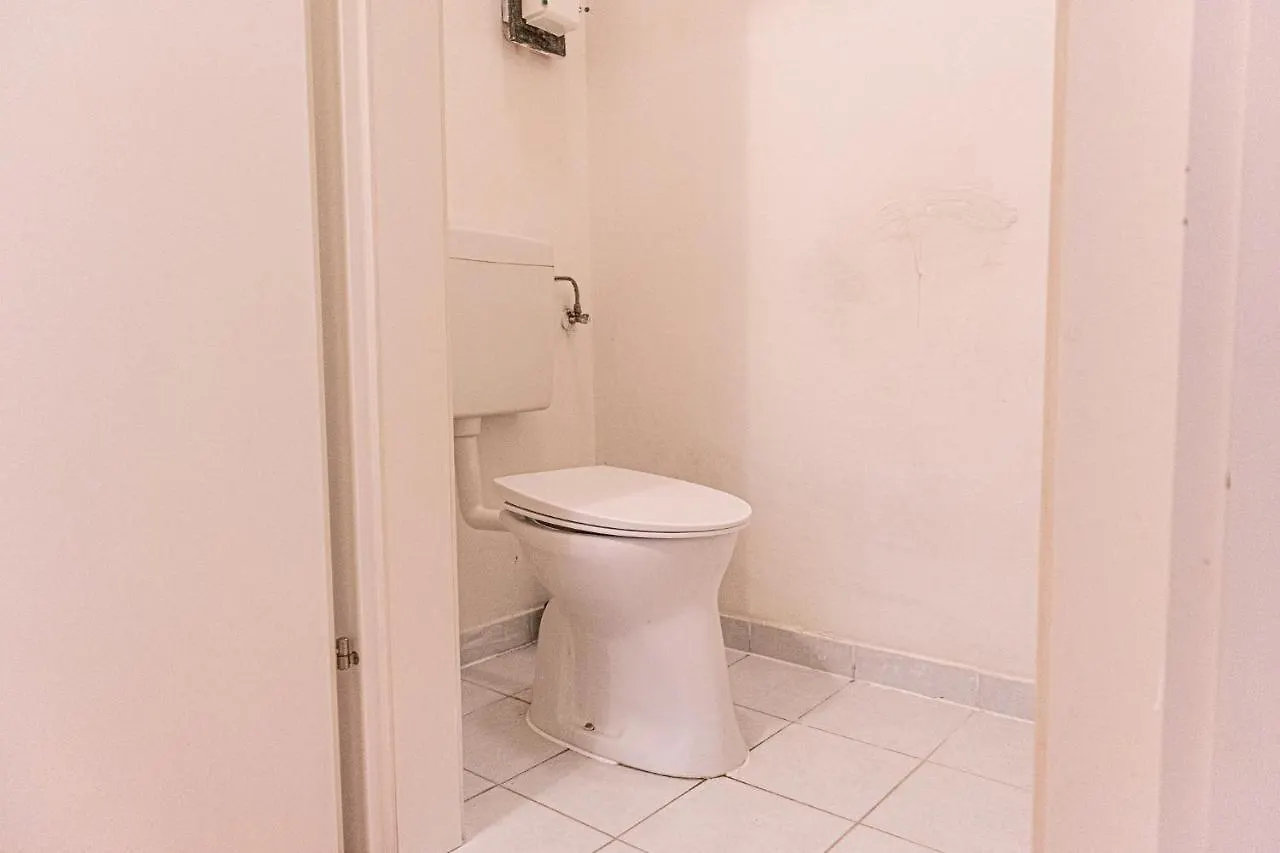 Typical 2Br Viennese Apartment Wiener Stadthalle